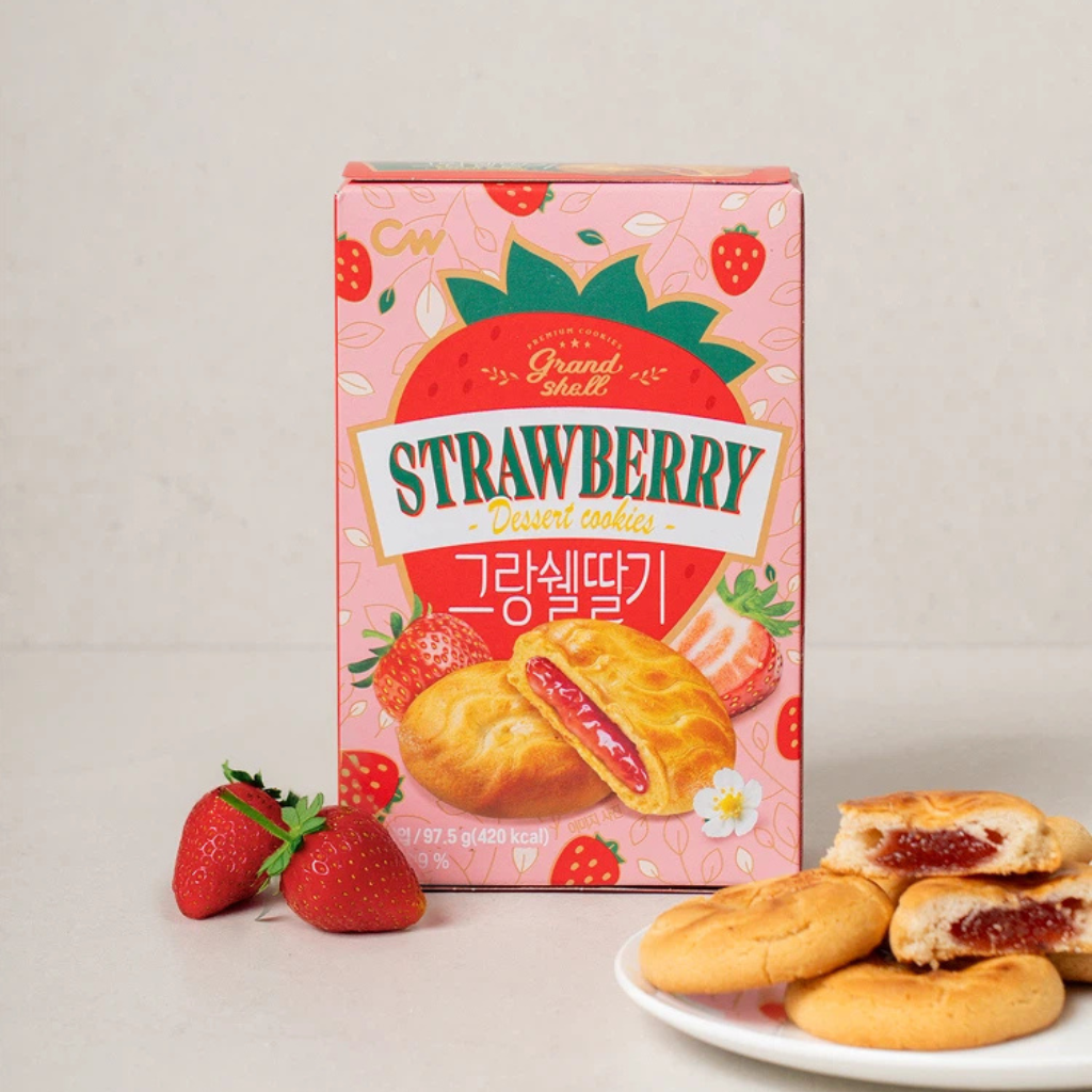 Bánh Quy CW Hình Vỏ Sò Nhân Dâu Tây 195G